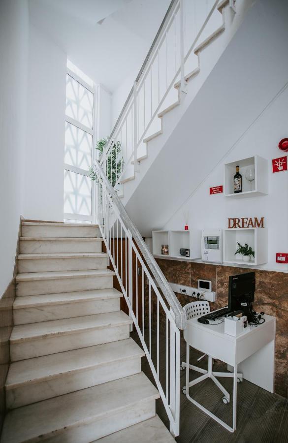 הוסטל פארו Dreams House מראה חיצוני תמונה